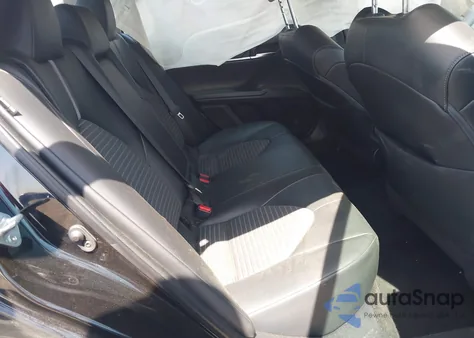 2022 Toyota Camry Se z USA, uszkodzony, nr VIN 4T1G11AK1NU013501